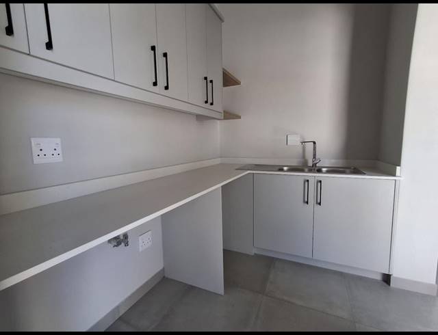 3 BEDROOM HOUSE FOR SALE IN SHELLEY POINT